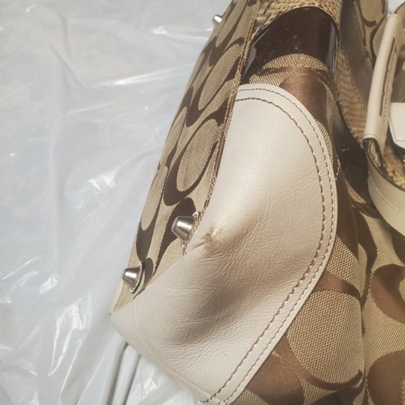 Coach Hampton Python Purse - Picture 5 of 16